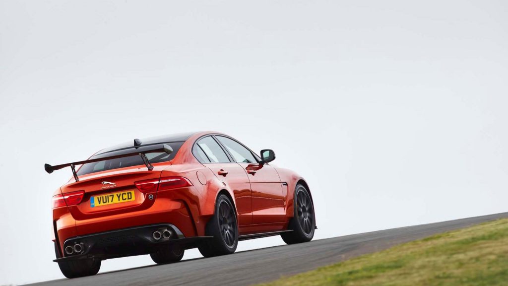jaguar-xe-sv-project-8