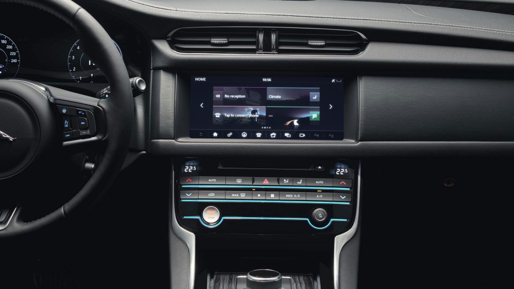 jaguar-xf-sportbrake-my-2017