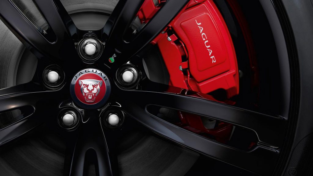 jaguar-xjr575