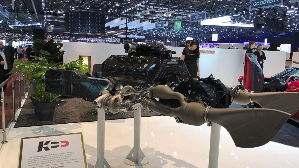 koenigsegg-ginevra-2017-17