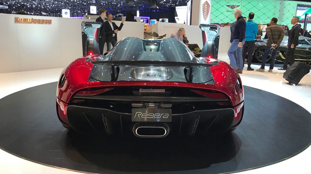 koenigsegg-ginevra-2017-19