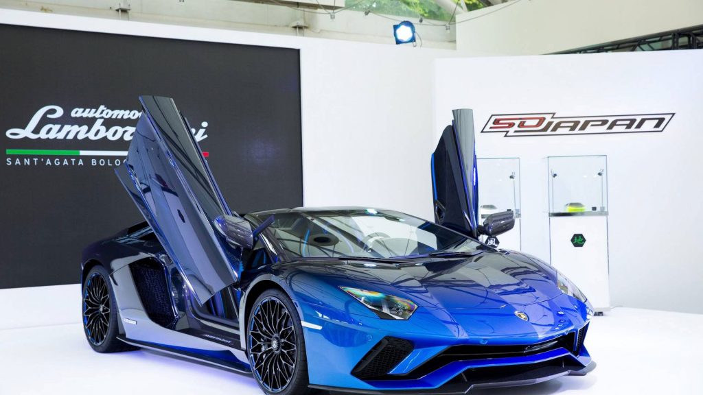 lamborghini-aventador-s-roadster-50th-anniversary-japan