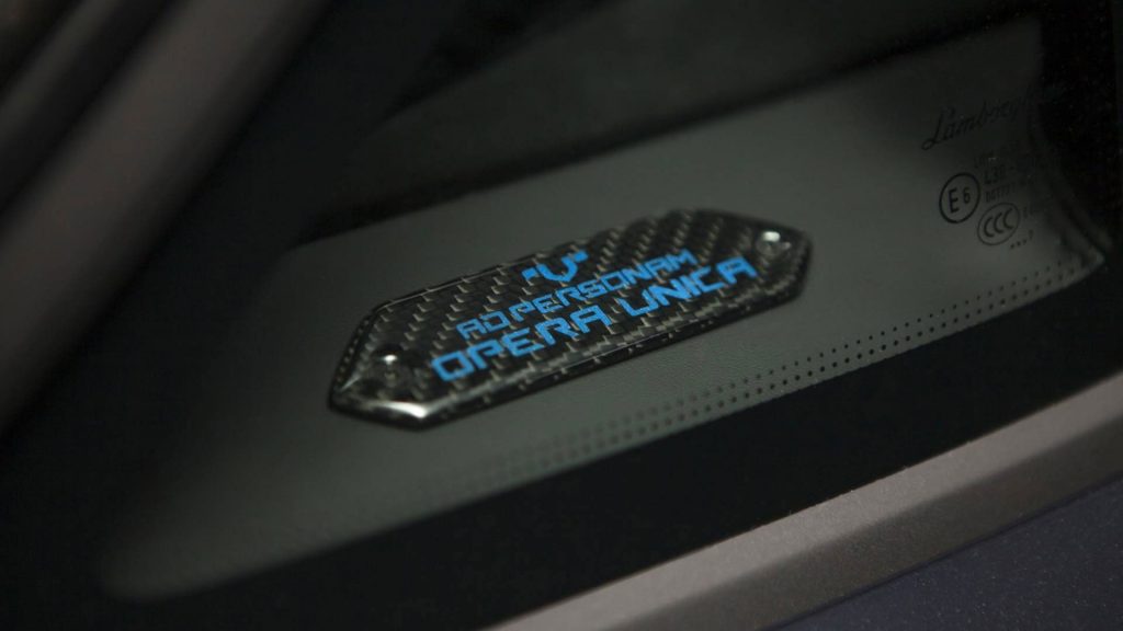 lamborghini-aventador-s-roadster-50th-anniversary-japan