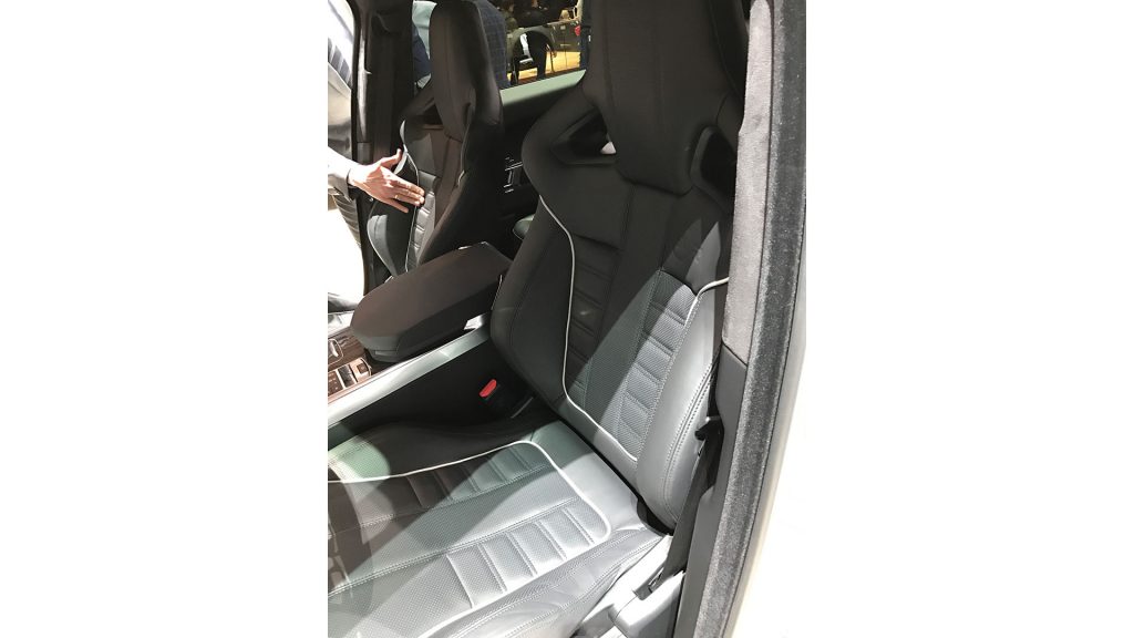 land-rover-ginevra-2017-4