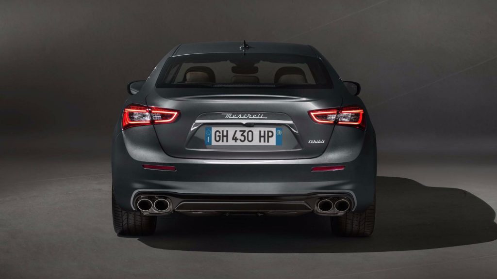 maserati-ghibli-granlusso