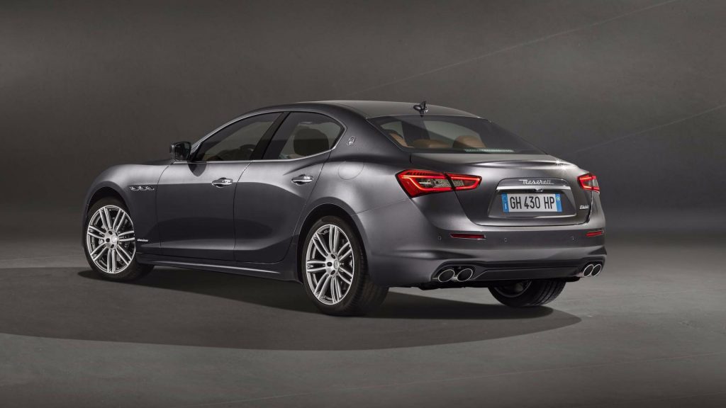maserati-ghibli-granlusso