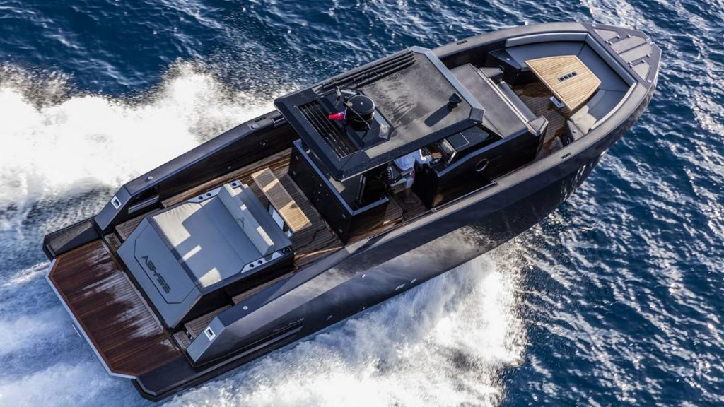mazu-yachts-42-walkaround