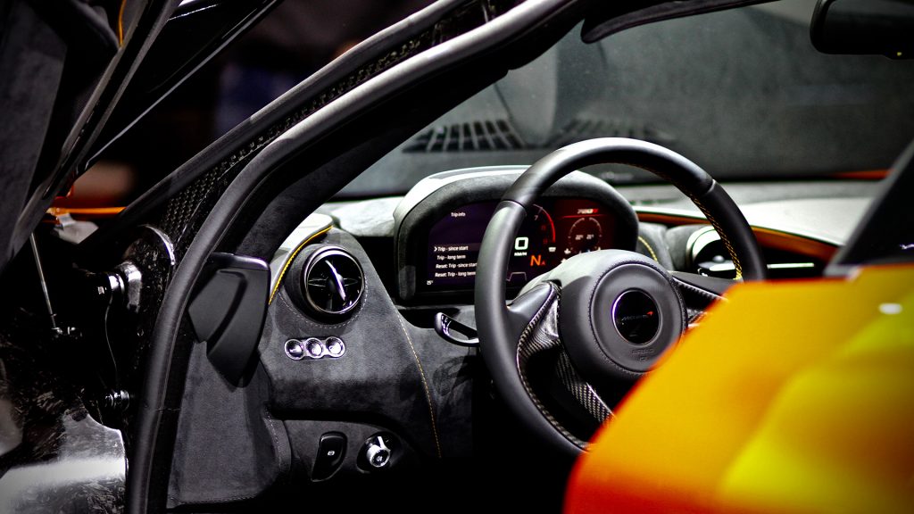 mclaren-ginevra-2107