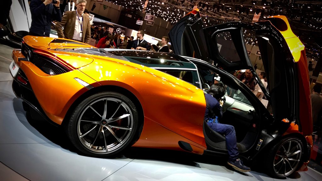 mclaren-ginevra-2107