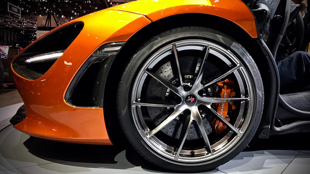 mclaren-ginevra-2107