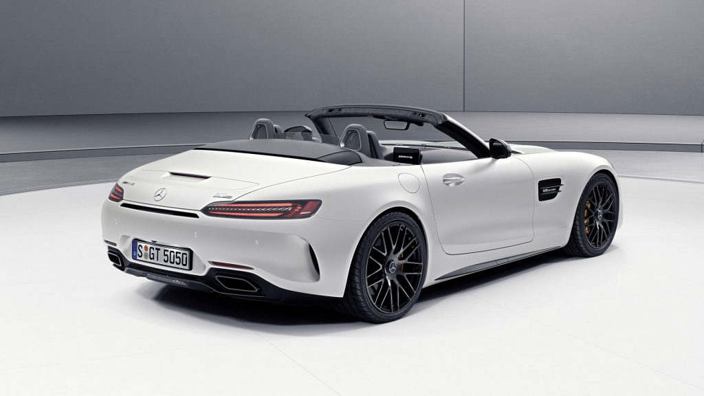 mercedes-amg-gt-c-roadster-edition-50-mercedes-amg-c63-cabriolet-ocean-blue-edition-mercedes-amg-c43-4matic-night-edition-3-2
