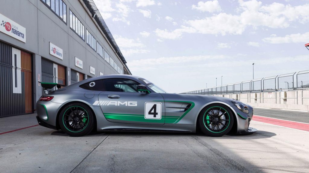 mercedes-amg-gt4