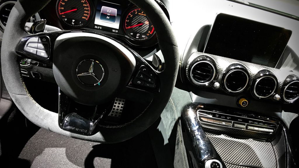 mercedes-ginevra-2017-3