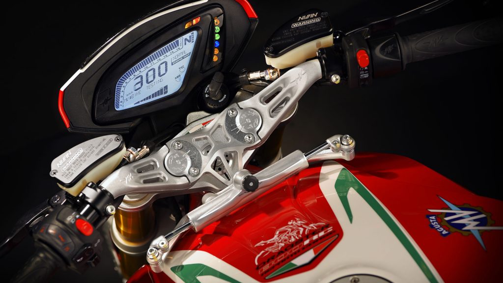 mv-agusta-dragster-800-rc-my-2018