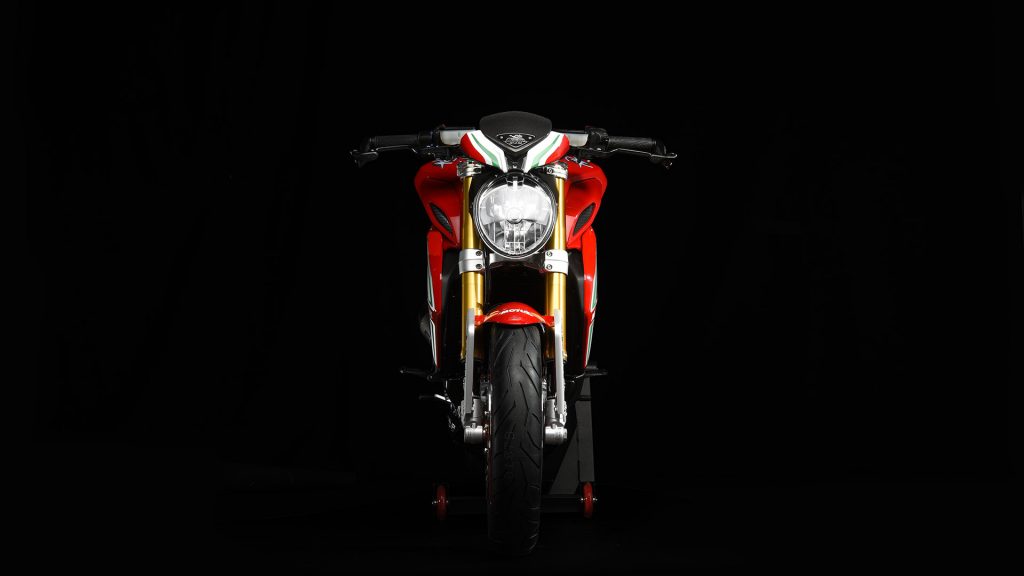 mv-agusta-dragster-800-rc-my-2018