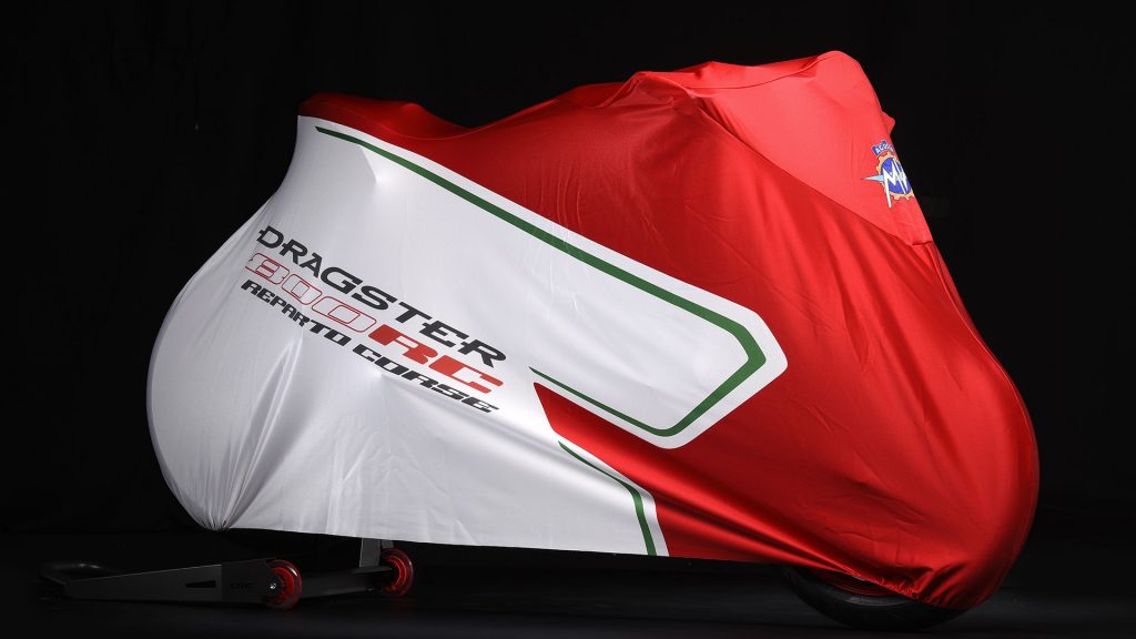 mv-agusta-dragster-800-rc-my-2018