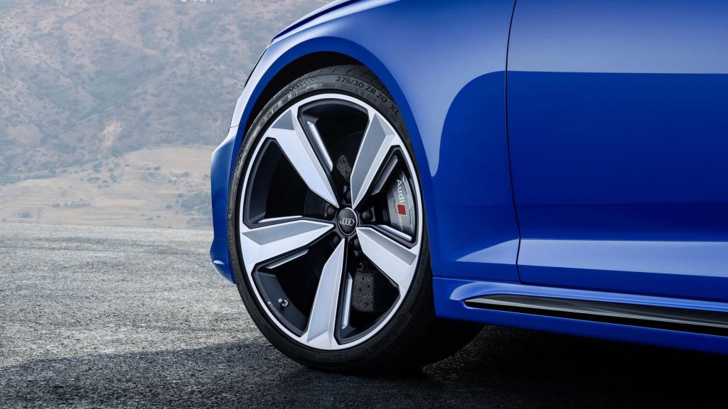 nuova-audi-rs4-avant