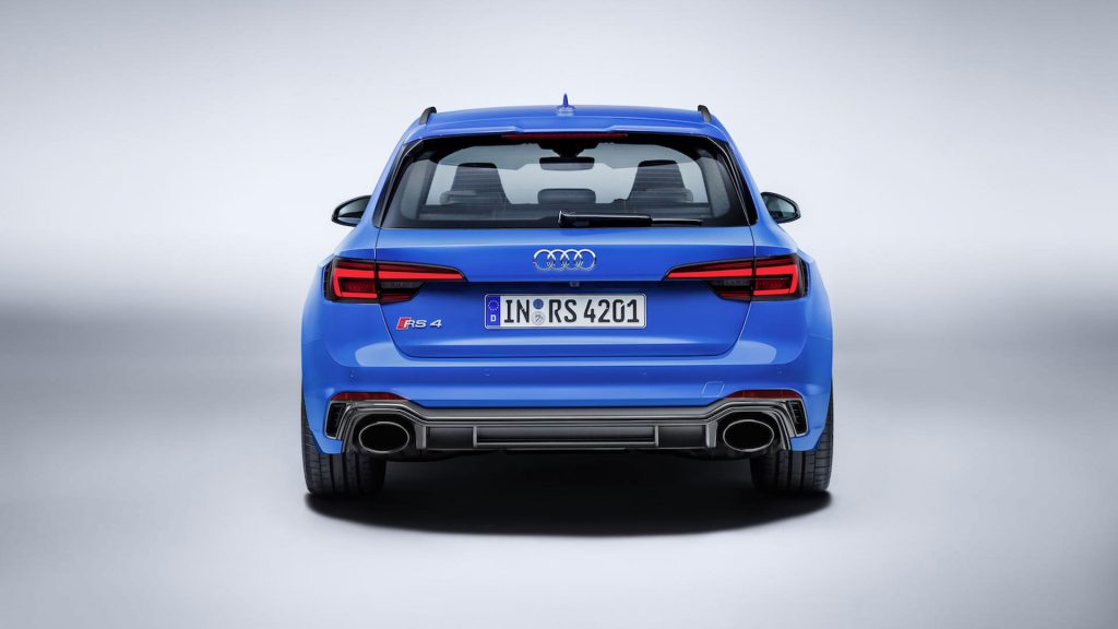 nuova-audi-rs4-avant