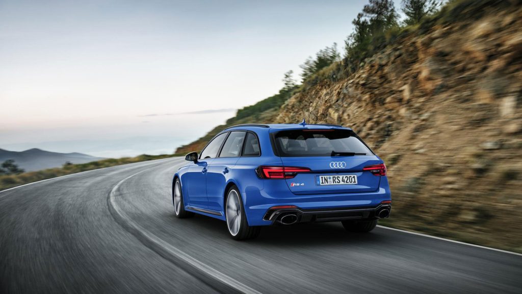 nuova-audi-rs4-avant