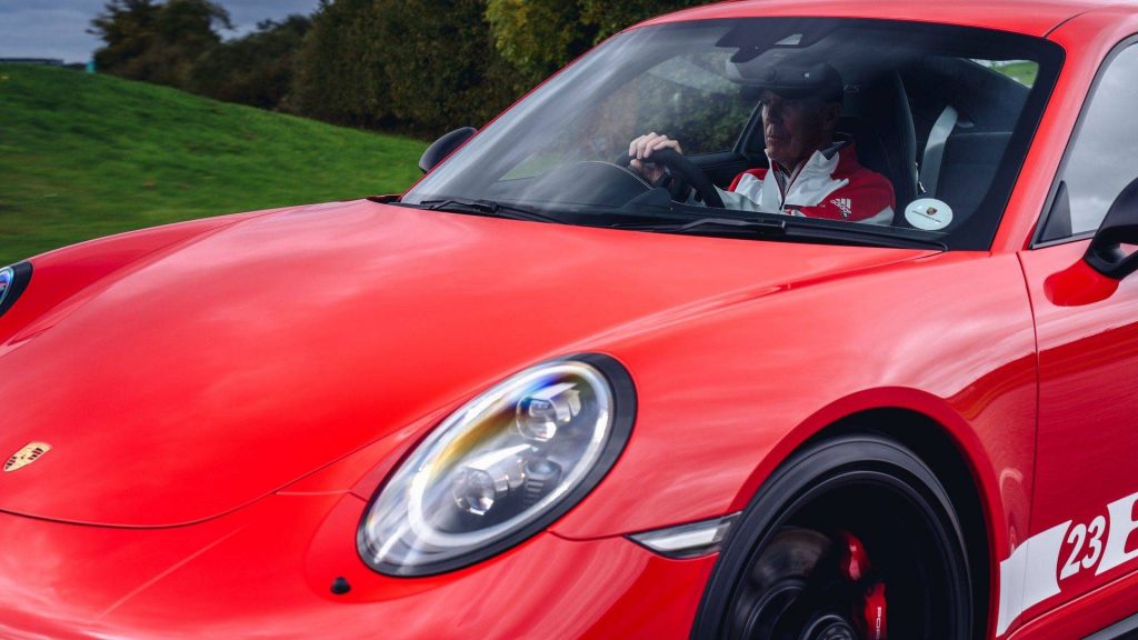porsche-911-carrera-4-gts-british-legends-edition