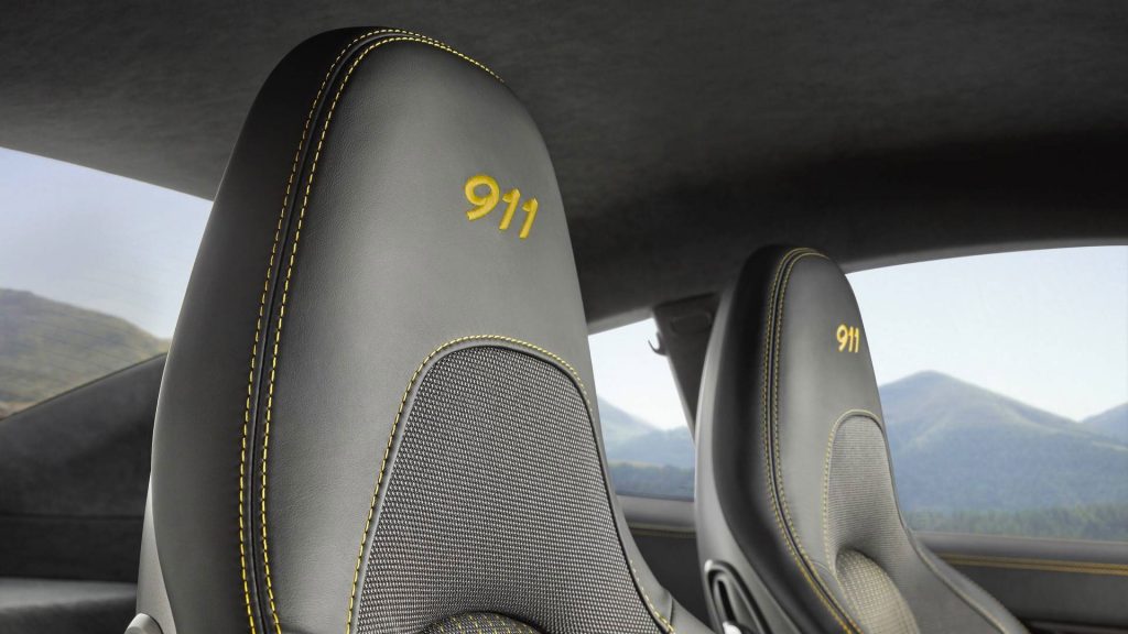 porsche-911-carrera-t-11
