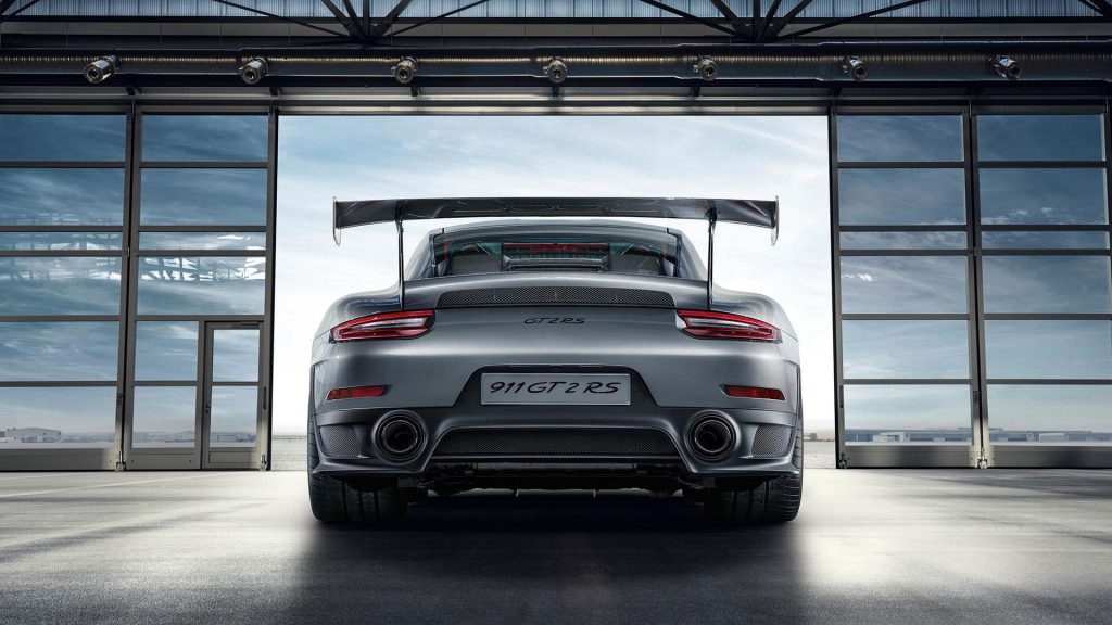 porsche-911-gt2-rs