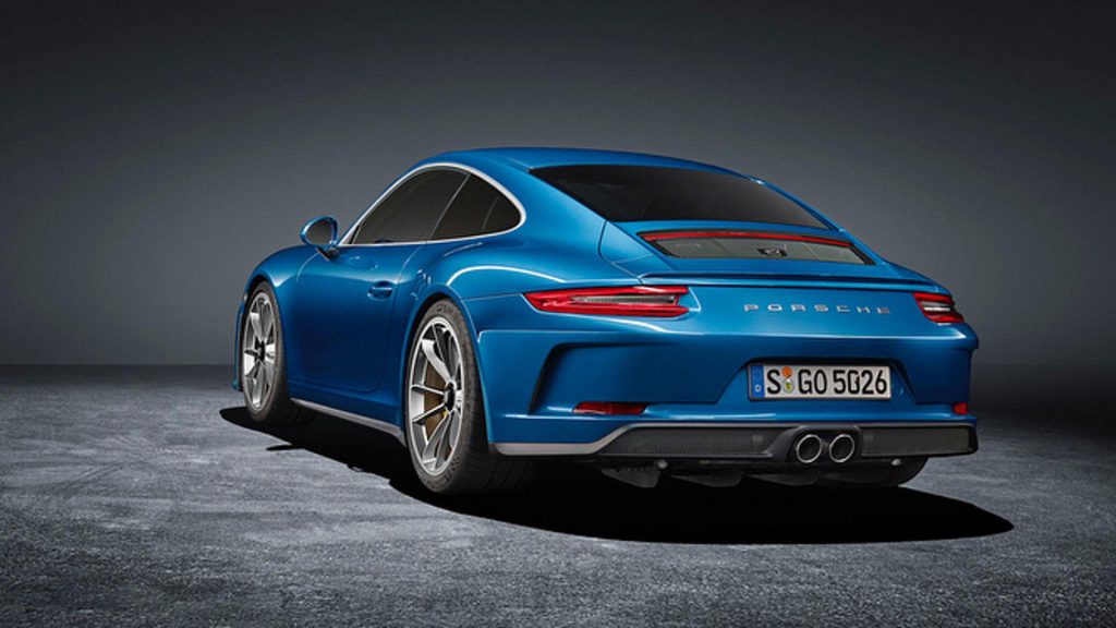 porsche-911-gt3-touring-package