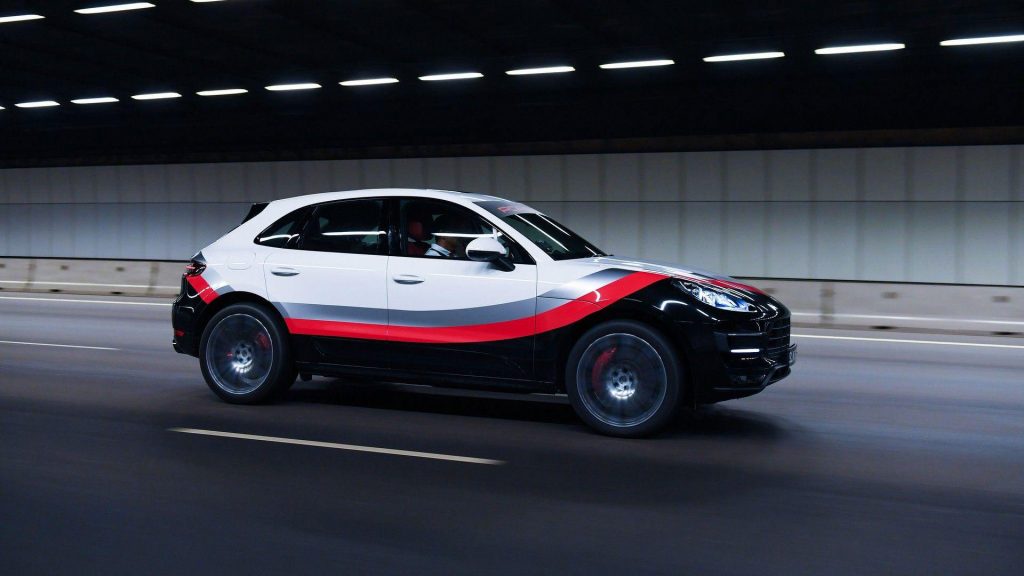 porsche-macan-turbo-performance-pack-porsche-motorsport