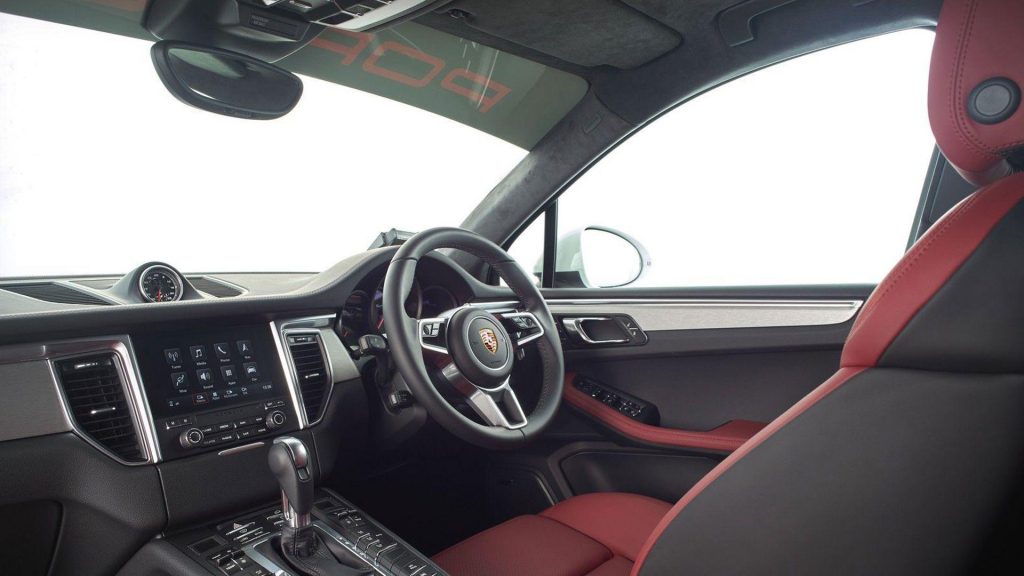 porsche-macan-turbo-performance-pack-porsche-motorsport