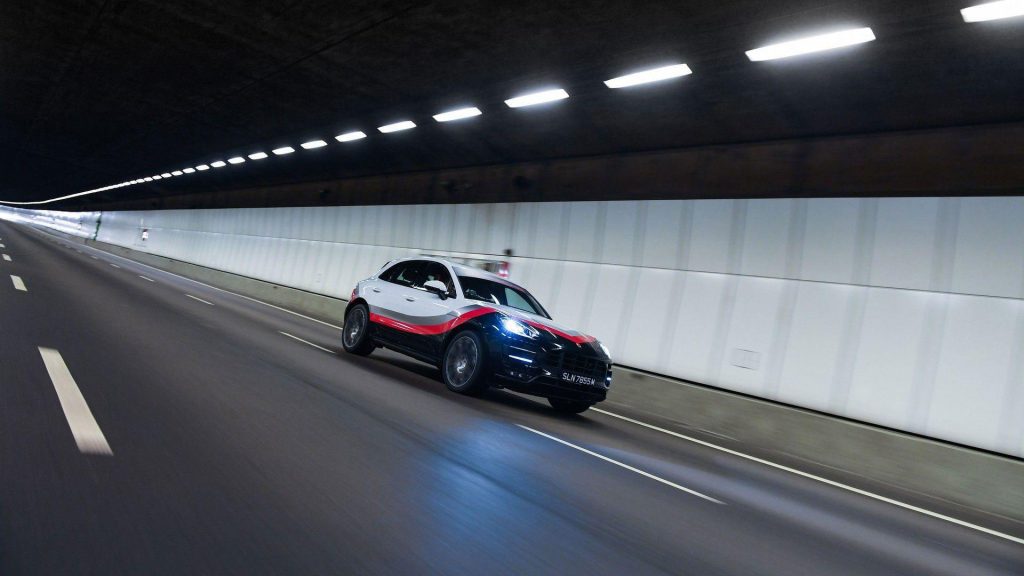 porsche-macan-turbo-performance-pack-porsche-motorsport
