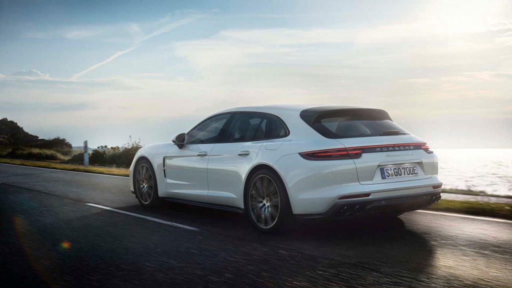 porsche-panamera-turbo-s-e-hybrid-sport-turismo