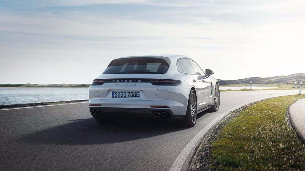 porsche-panamera-turbo-s-e-hybrid-sport-turismo