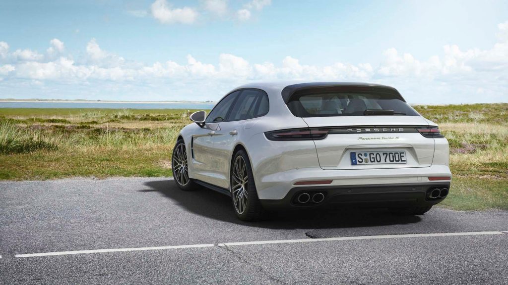 porsche-panamera-turbo-s-e-hybrid-sport-turismo