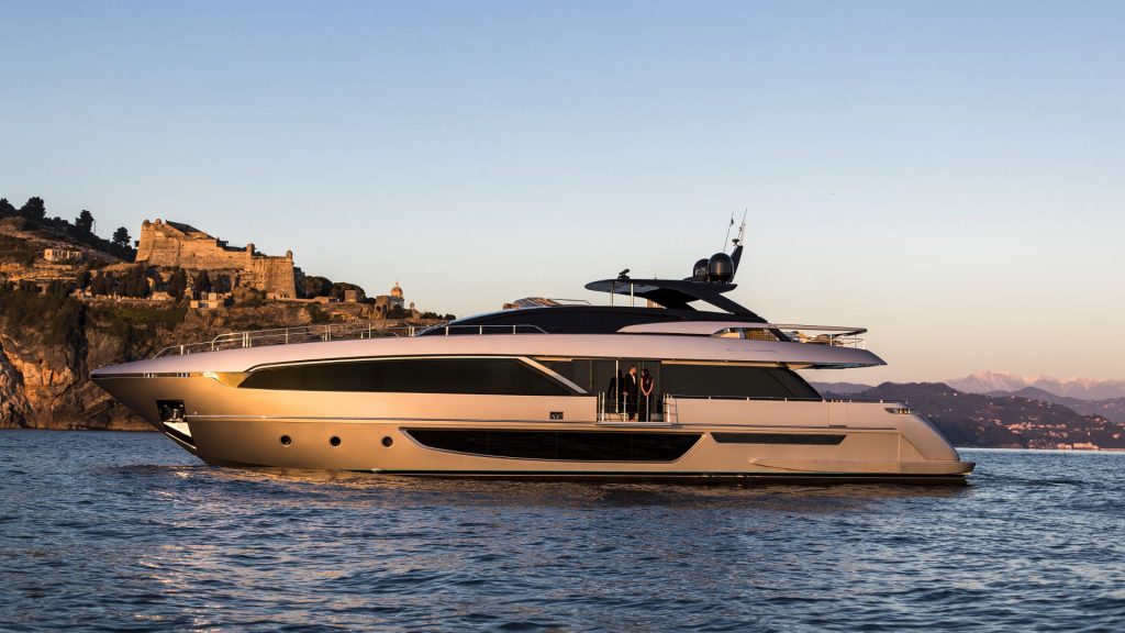 riva-100-corsaro-13