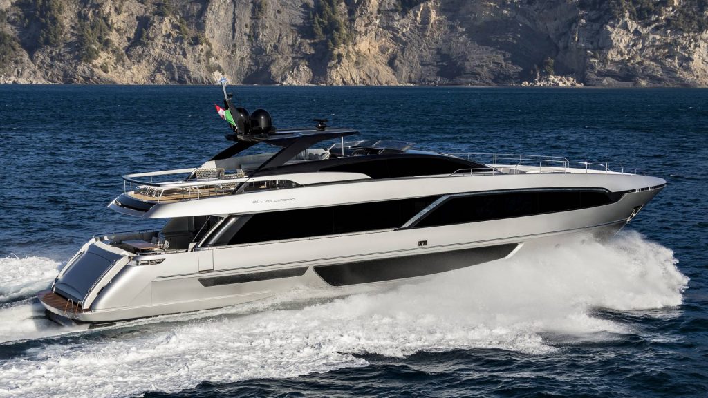 riva-100-corsaro-4