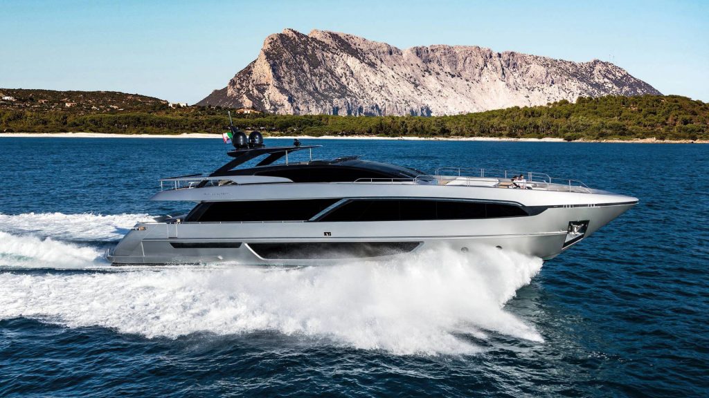 riva-100-corsaro-9