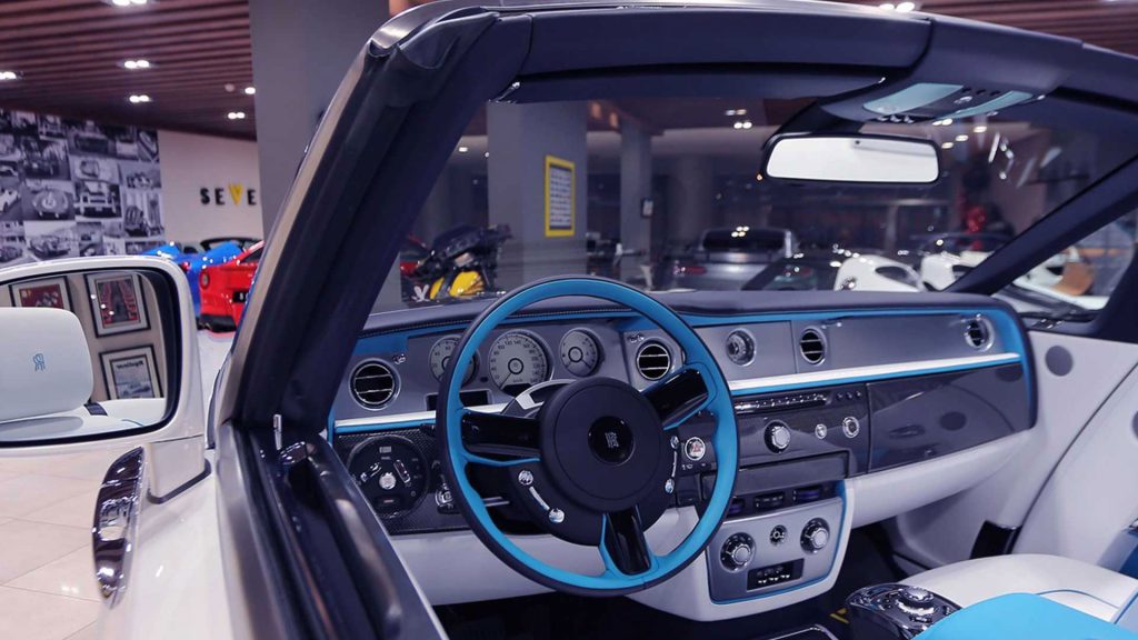 rolls-royce-phantom-drophead-coupe-last-of-last-edition-10