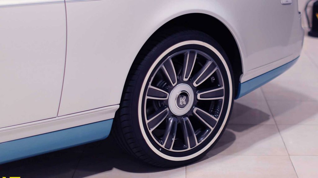 rolls-royce-phantom-drophead-coupe-last-of-last-edition-8