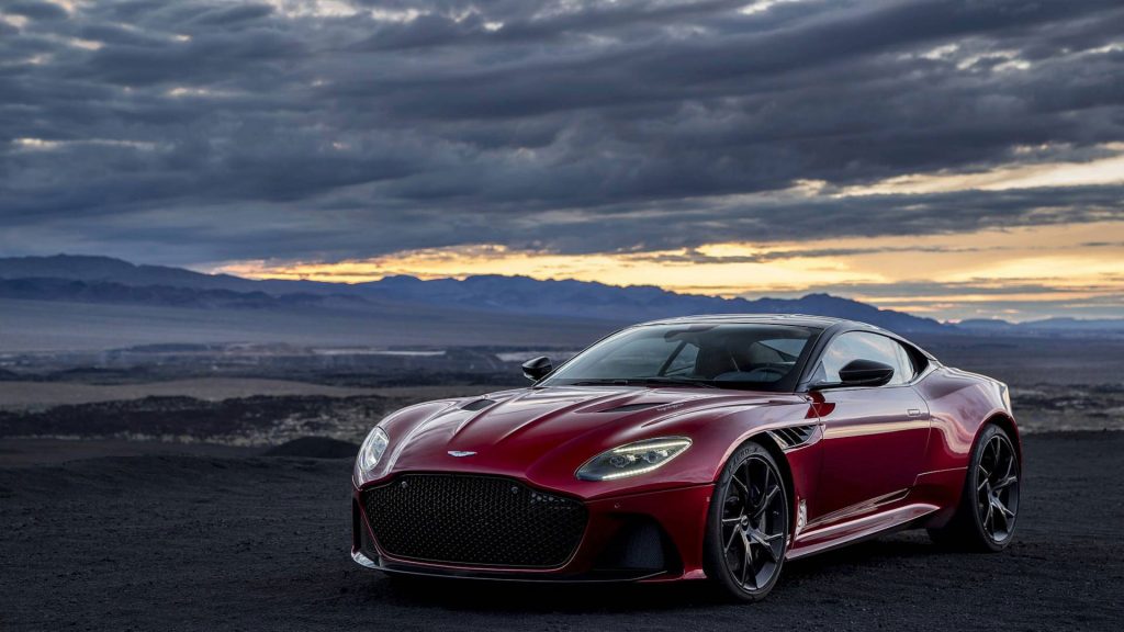 aston-martin-dbs-superleggera