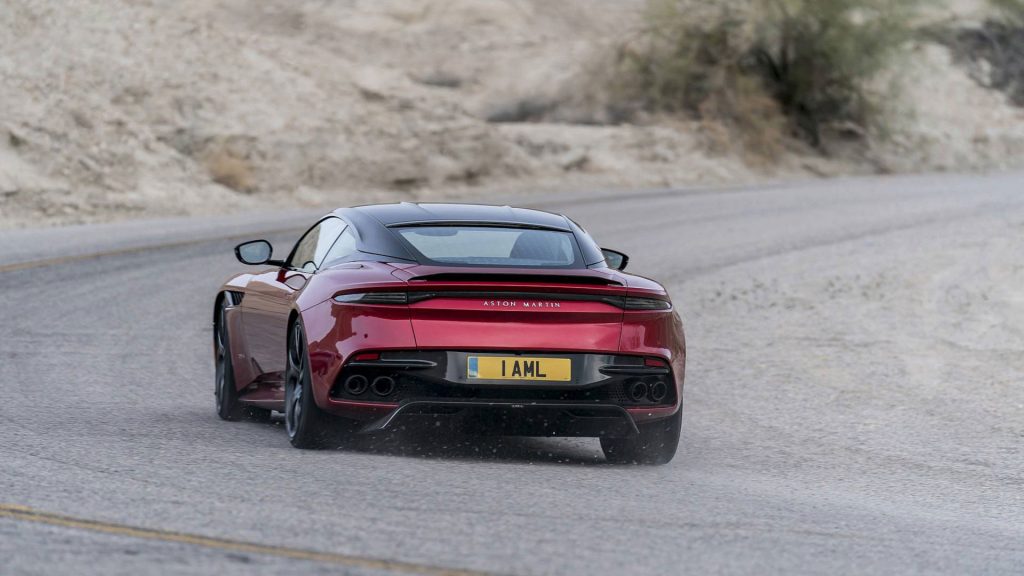 aston-martin-dbs-superleggera