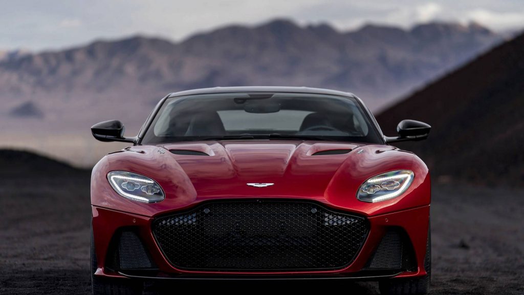 aston-martin-dbs-superleggera
