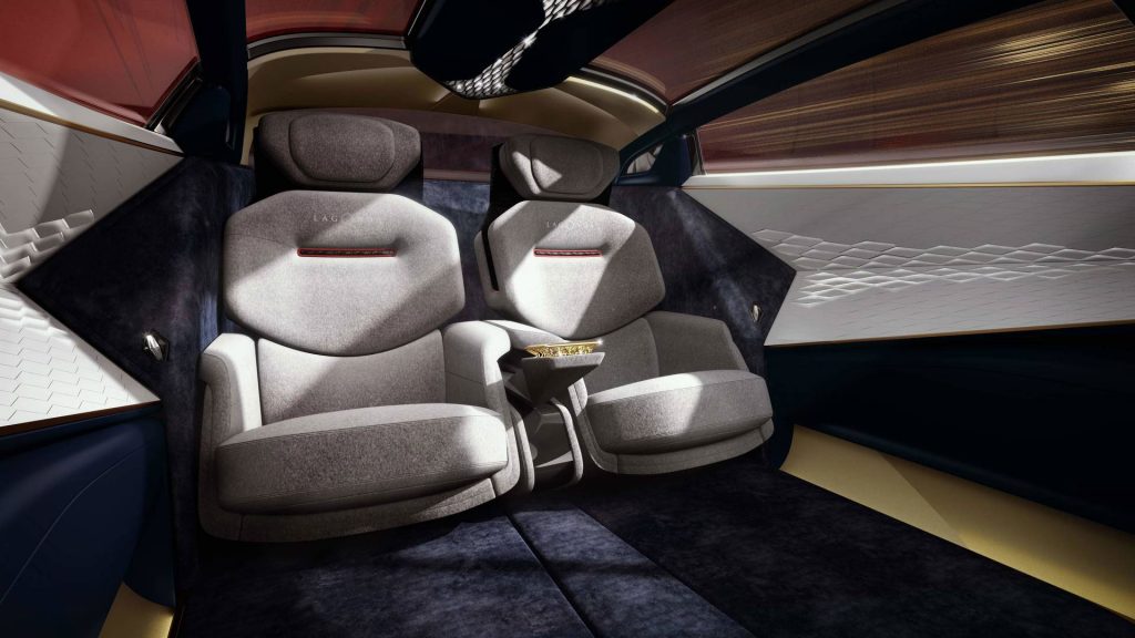 aston-martin-lagona-vision