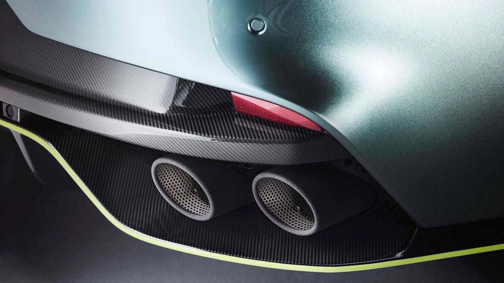 aston-martin-rapide-amr