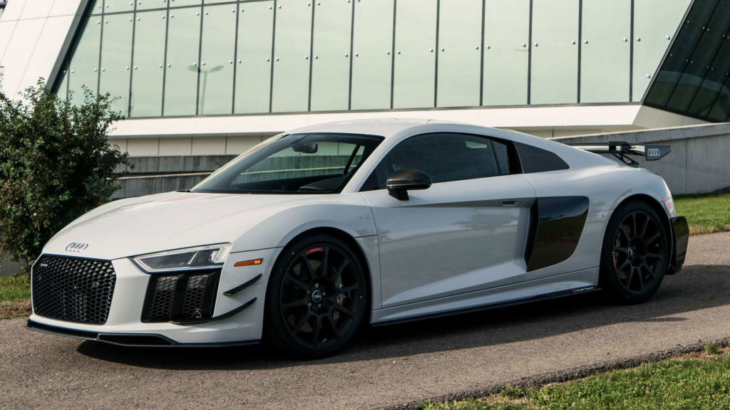 audi-r8-v10-plus-competition-package