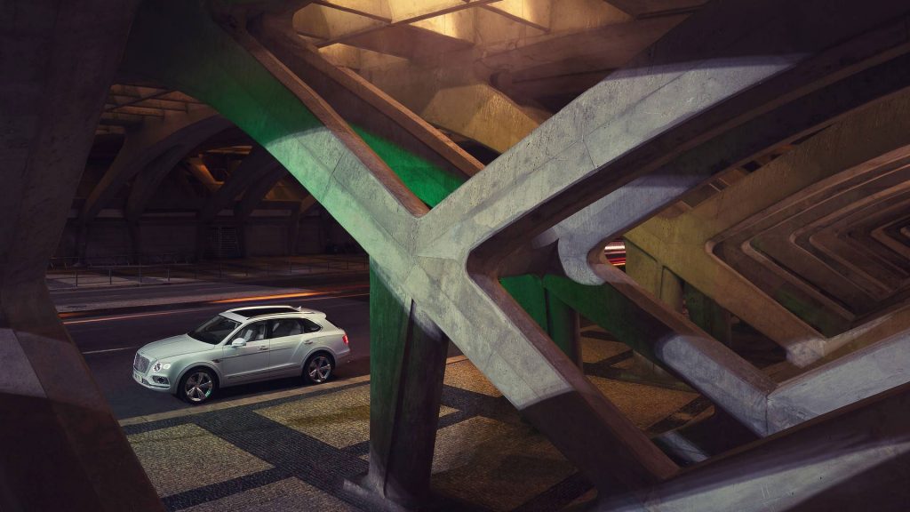 bentley-bentayga-plug-in-hybrid