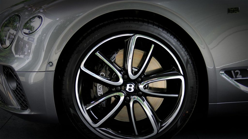 bentley-parco-valentino-2018