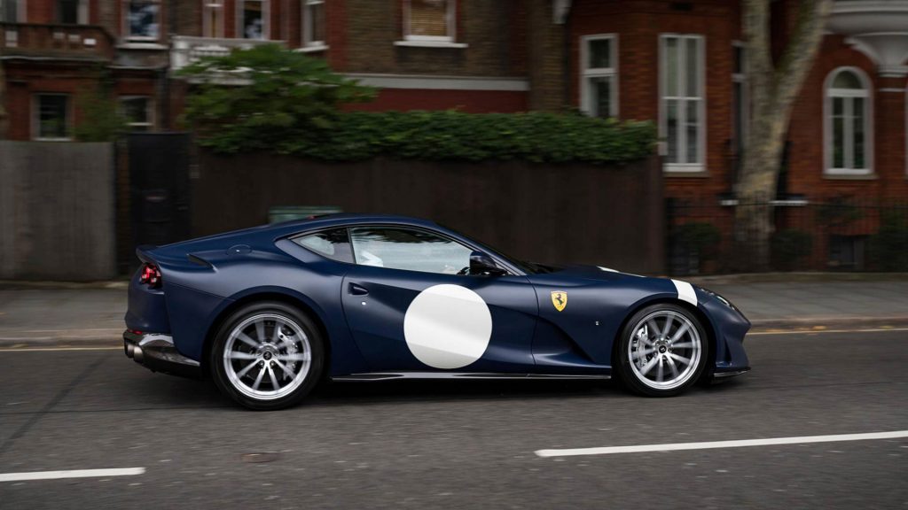 ferrari-812-superfast-stirling-moss
