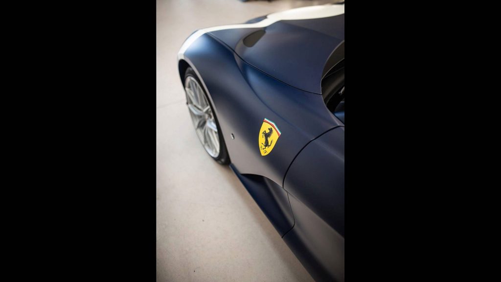 ferrari-812-superfast-stirling-moss