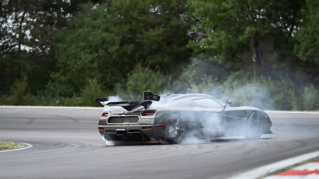 koenigsegg-agera-thor-vader