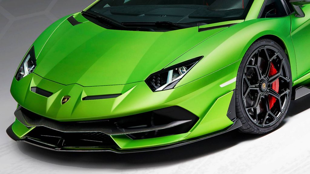 lamborghini-aventador-svj